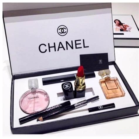 Chanel perfume gift with purchase